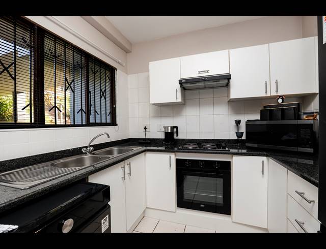 2 BEDROOM APARTMENT TO LET IN SUNNINGDALE